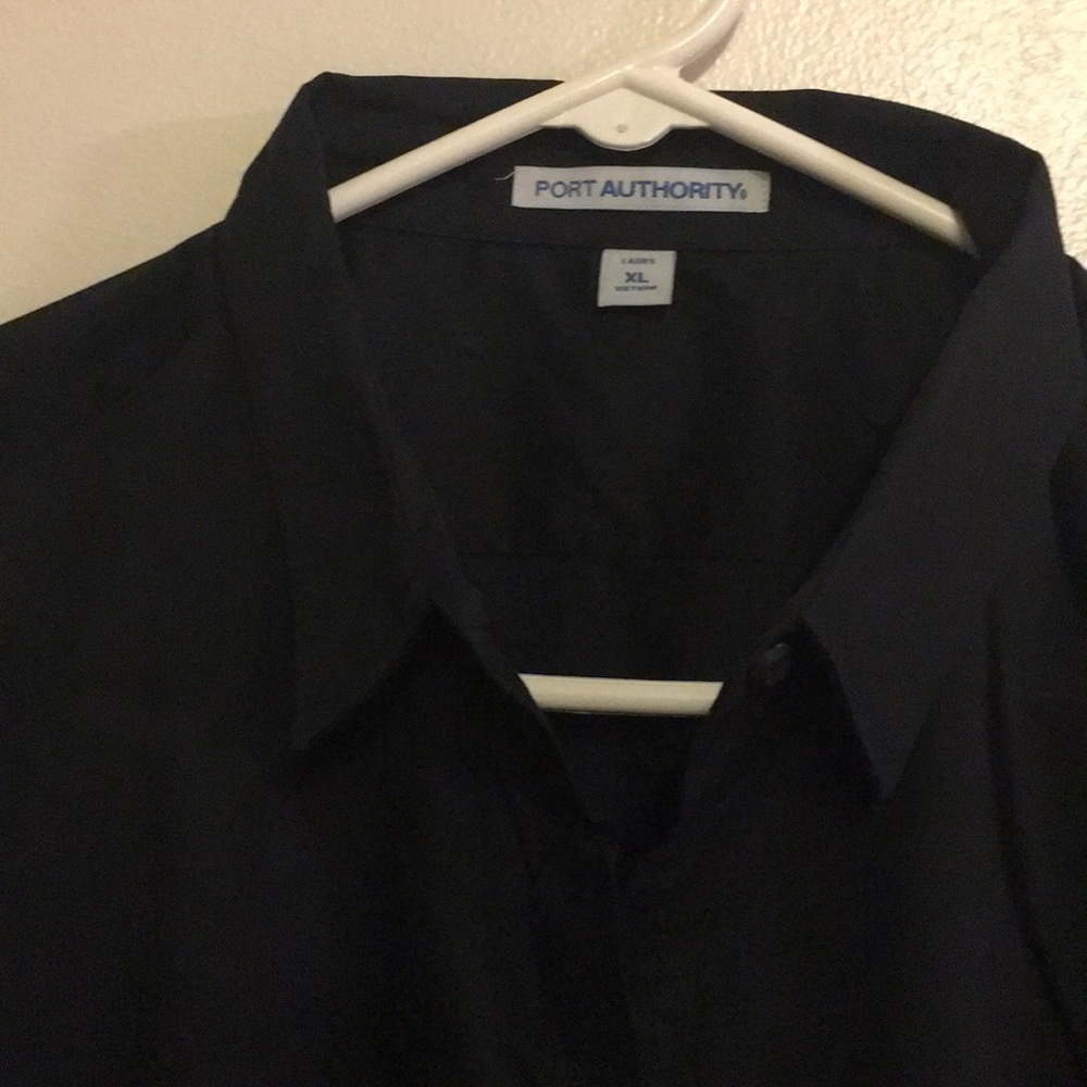 Port Authority Ladies Black Button Down Shirt Size extra Large NWOT Comfortable - Picture 2 of 5